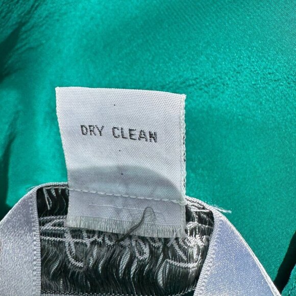 Angela Tong Womens Silk Sleeveless Lightweight Minimalist Green Blouse Top 6 - Picture 7 of 8